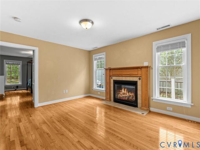 10307 Windbluff Dr, Henrico, VA 23238