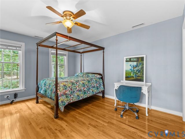 10307 Windbluff Dr, Henrico, VA 23238
