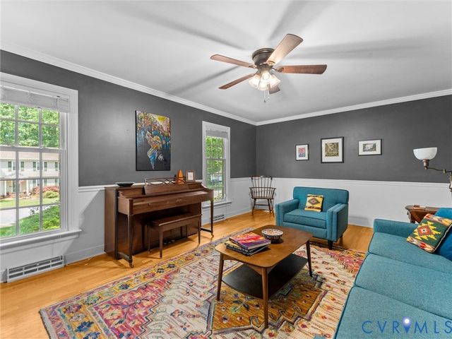 10307 Windbluff Dr, Henrico, VA 23238
