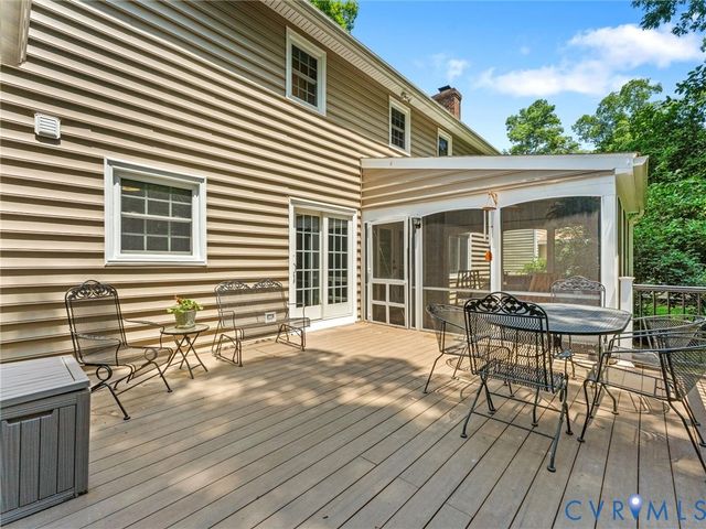10307 Windbluff Dr, Henrico, VA 23238