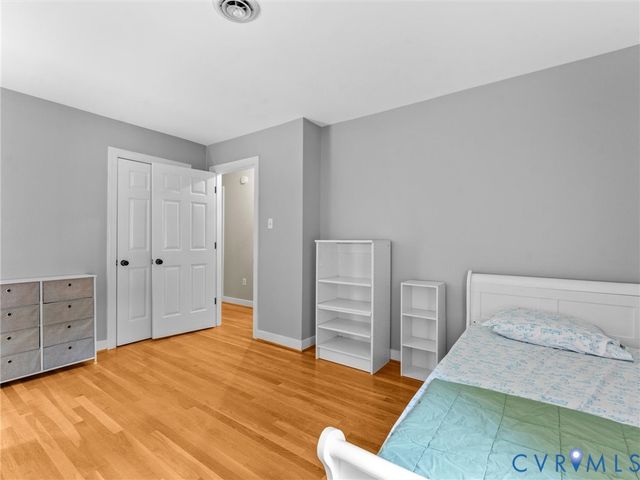 10307 Windbluff Dr, Henrico, VA 23238