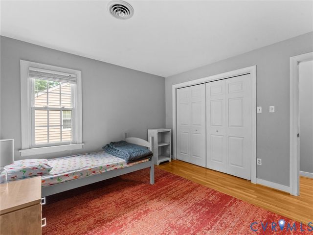 10307 Windbluff Dr, Henrico, VA 23238