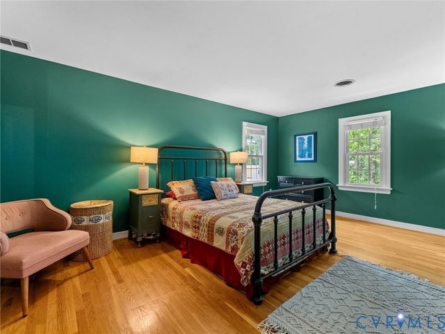 10307 Windbluff Dr, Henrico, VA 23238