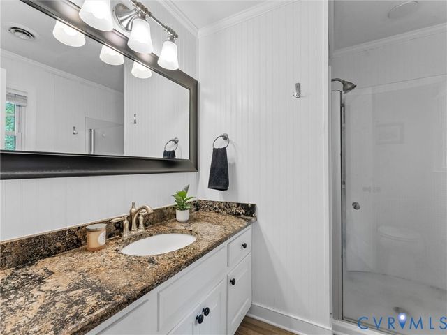 10307 Windbluff Dr, Henrico, VA 23238