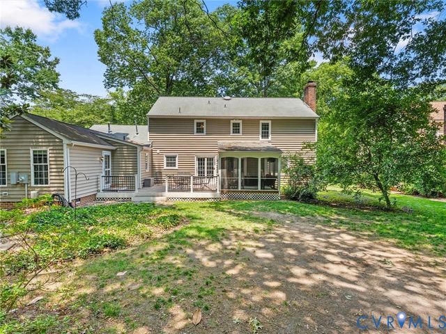 10307 Windbluff Dr, Henrico, VA 23238