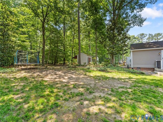 10307 Windbluff Dr, Henrico, VA 23238