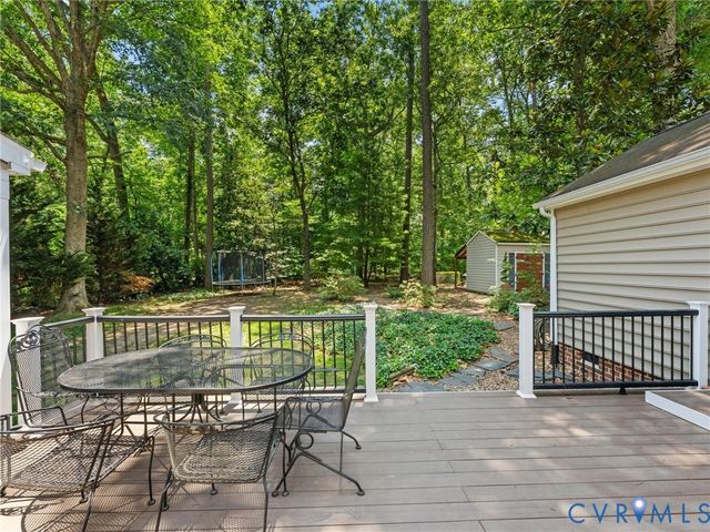 10307 Windbluff Dr, Henrico, VA 23238