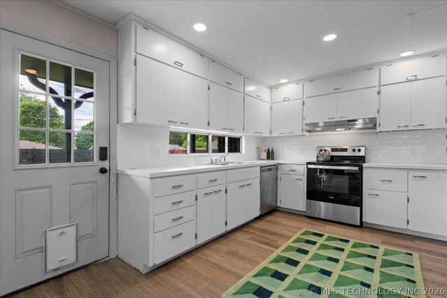 1500 Harris, Bartlesville, OK 74006