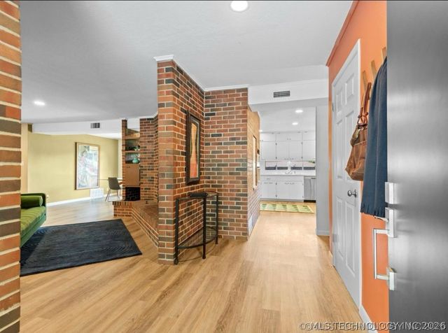 1500 Harris, Bartlesville, OK 74006