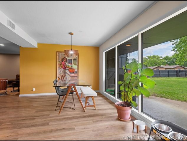 1500 Harris, Bartlesville, OK 74006