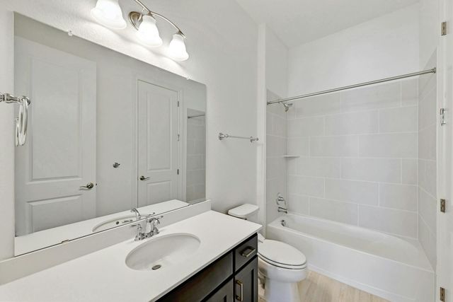 2124 Bel Paese BND, Leander, TX 78641