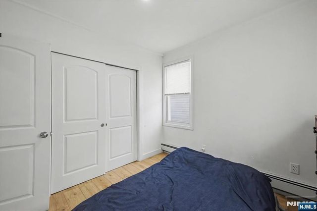 222 Riverview Place, Cliffside Park, NJ 07010