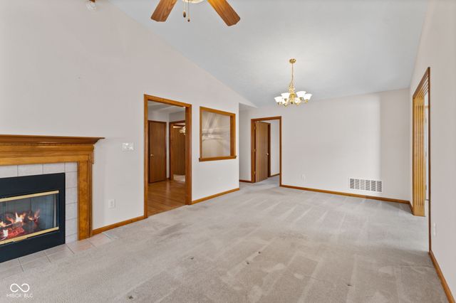 1621 Vidalia Court, Greenwood, IN 46143