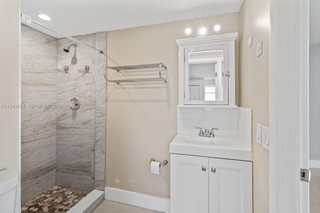 777 SW 9th Ave 413, Miami, FL 33130