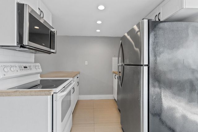 777 SW 9th Ave 413, Miami, FL 33130