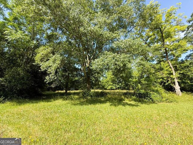 914 Ext Elbert Street, Elberton, GA 30635