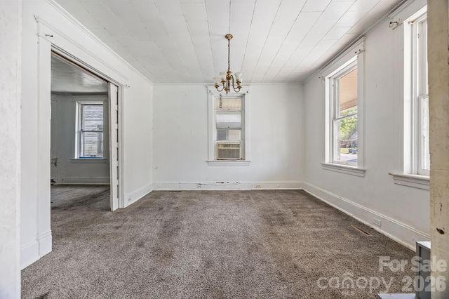 808 N Main Street N, Salisbury, NC 28144