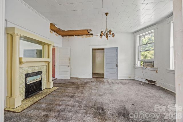 808 N Main Street N, Salisbury, NC 28144