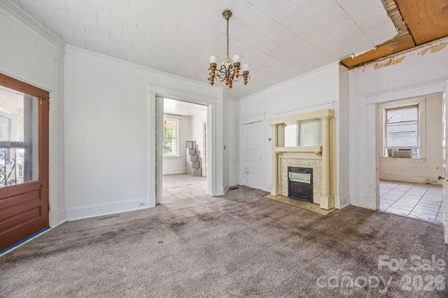 808 N Main Street N, Salisbury, NC 28144