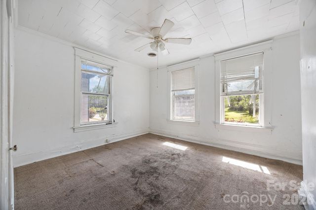 808 N Main Street N, Salisbury, NC 28144