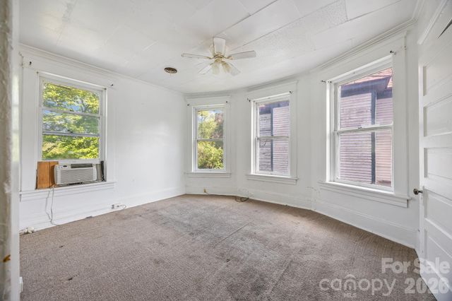 808 N Main Street N, Salisbury, NC 28144