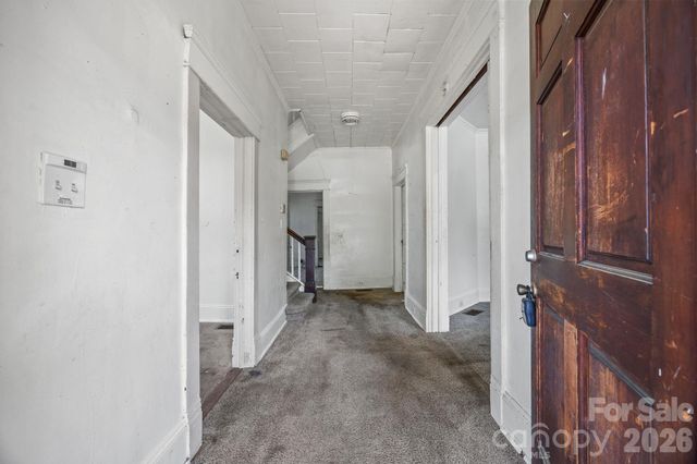 808 N Main Street N, Salisbury, NC 28144