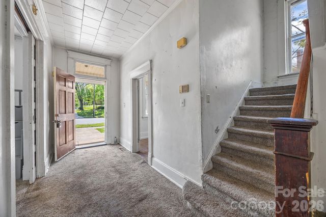 808 N Main Street N, Salisbury, NC 28144