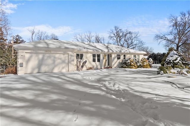 1408 E 108th Terrace, Kansas City, MO 64131