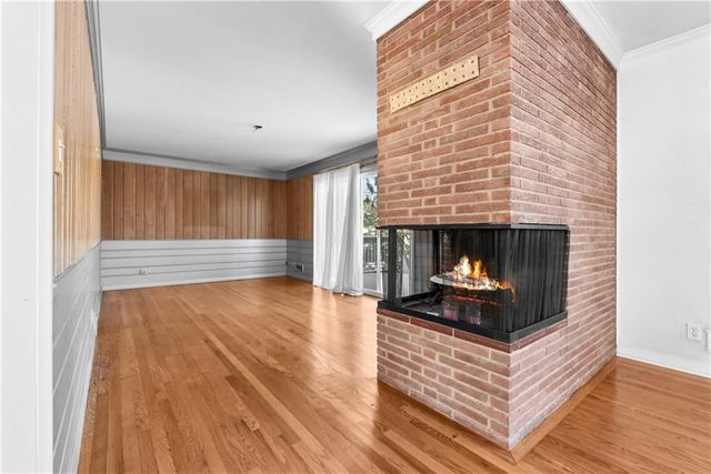 1408 E 108th Terrace, Kansas City, MO 64131