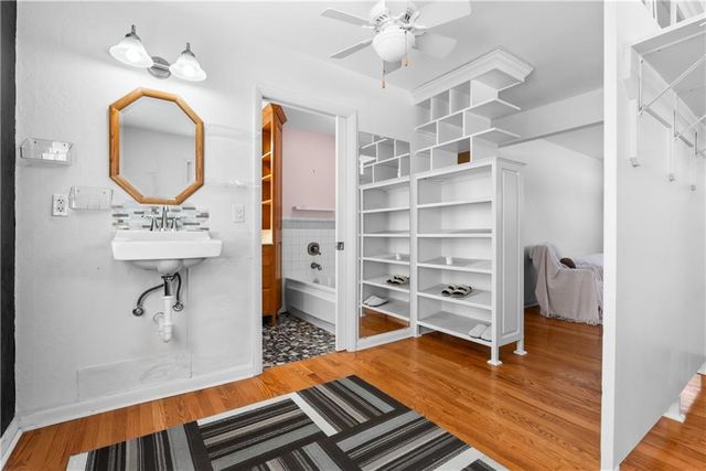 1408 E 108th Terrace, Kansas City, MO 64131