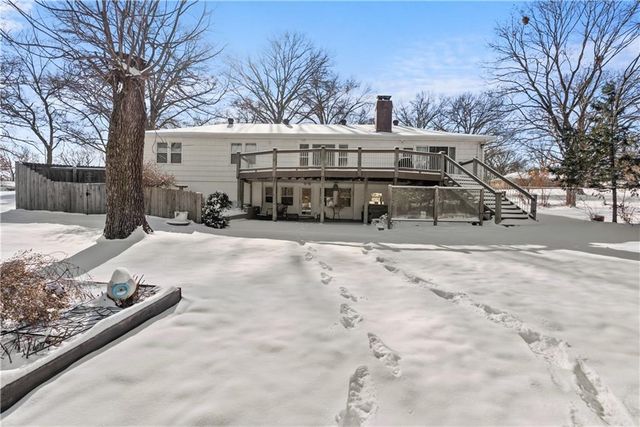 1408 E 108th Terrace, Kansas City, MO 64131