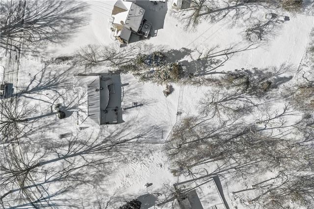 1408 E 108th Terrace, Kansas City, MO 64131