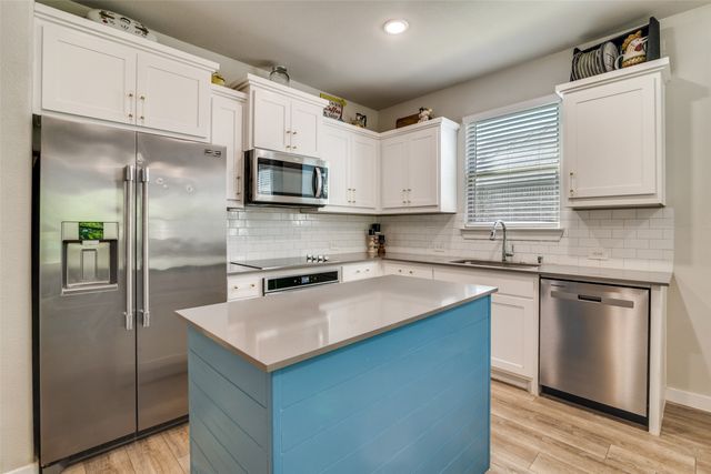 6005 Bailey Way, Royse City, TX 75189