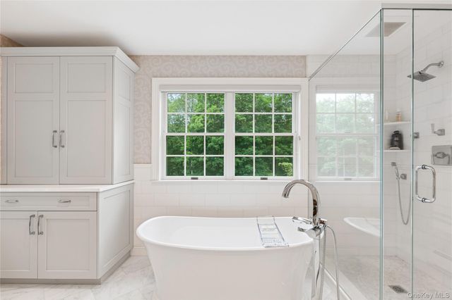 4 Hidden Valley Way, Bedford, NY 10506