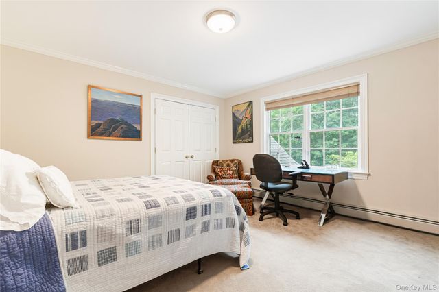 4 Hidden Valley Way, Bedford, NY 10506