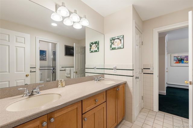 4 Hidden Valley Way, Bedford, NY 10506