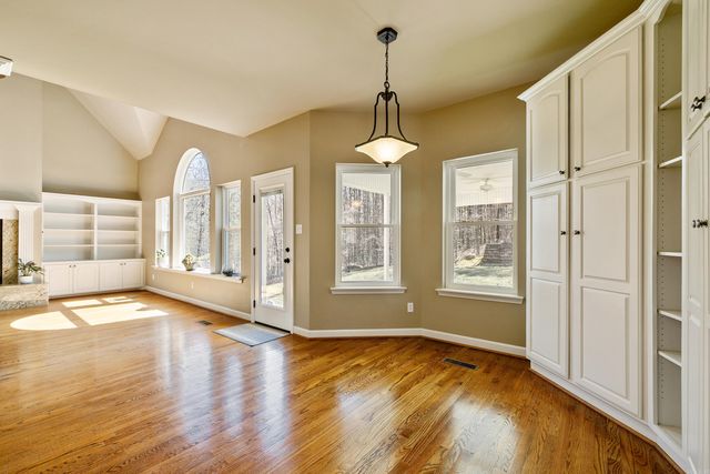 1119 Blue Grass Drive, Benton, AR 72019