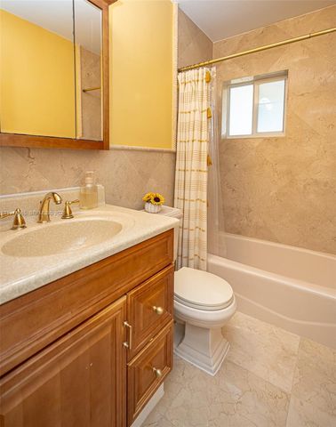 4600 SW 104th Ave, Miami, FL 33165