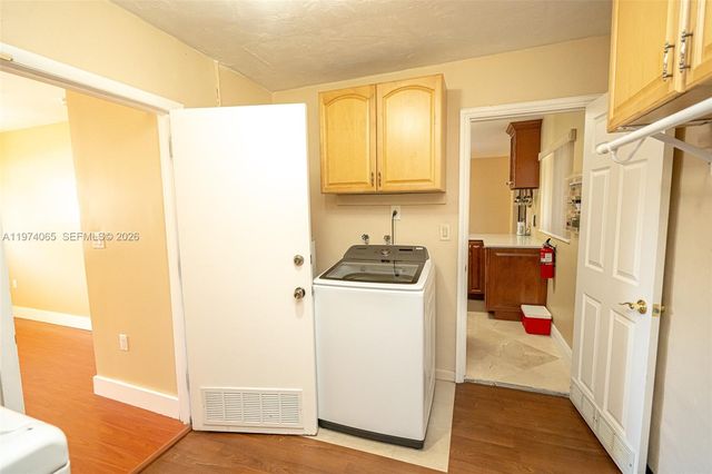 4600 SW 104th Ave, Miami, FL 33165