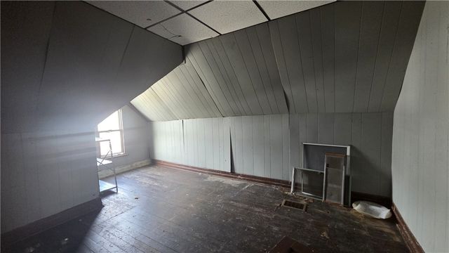 122 Hamilton Avenue, Vandergrift, PA 15690