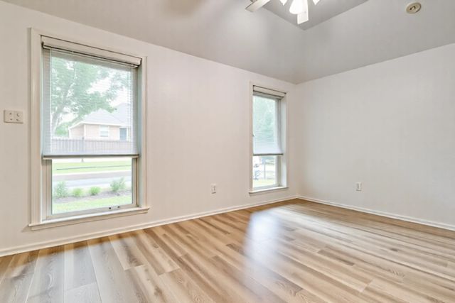 1415 Lowes Farm Parkway, Mansfield, TX 76063