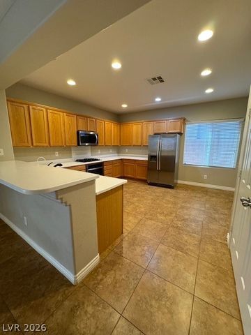 8825 Martin Downs Place, Las Vegas, NV 89131