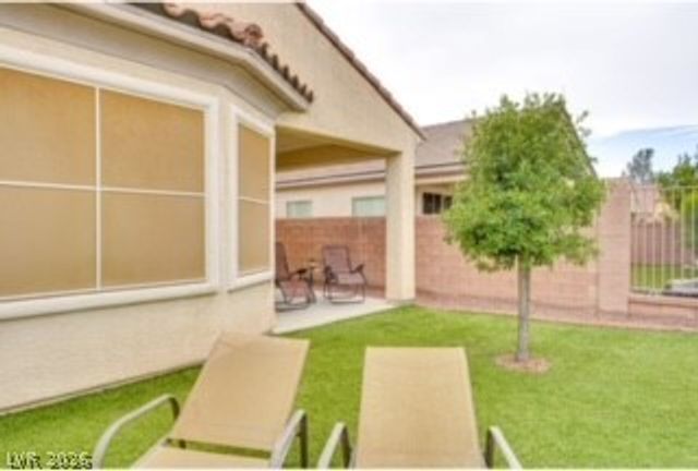 8825 Martin Downs Place, Las Vegas, NV 89131