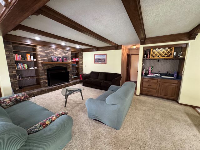 2129 Stevenson Drive, Ames, IA 50010