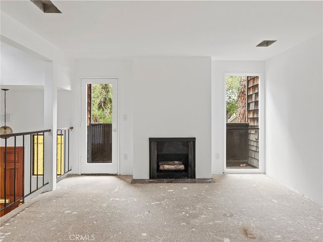 330 N 5th Street, Burbank, CA 91501