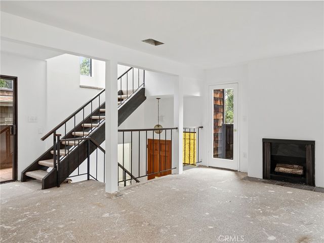 330 N 5th Street, Burbank, CA 91501