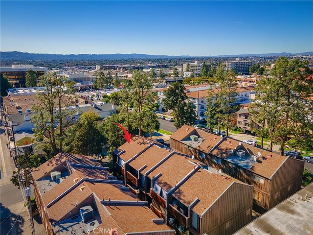 330 N 5th Street, Burbank, CA 91501