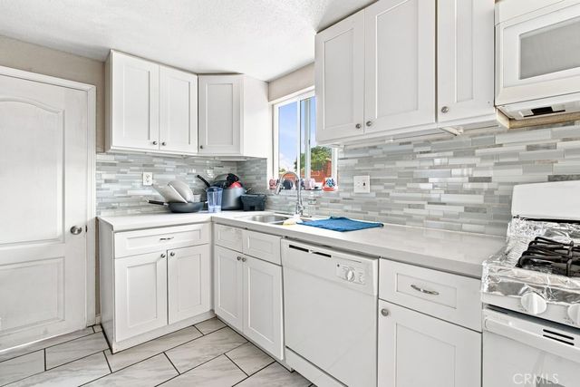 417 Sutter, Manteca, CA 95336