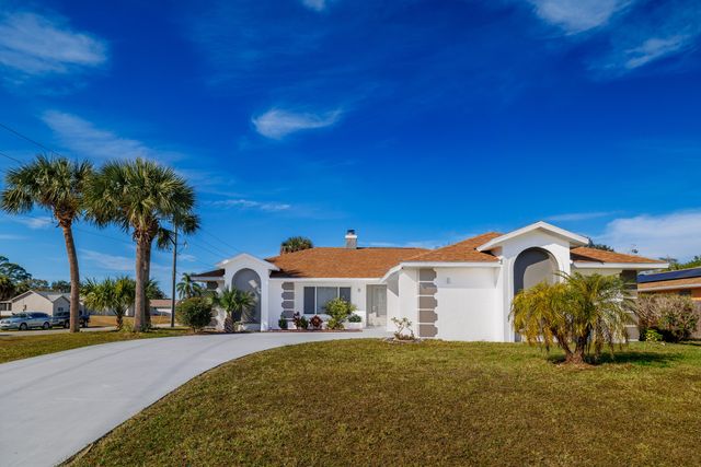 1604 Carbondale Avenue NW, Palm Bay, FL 32907