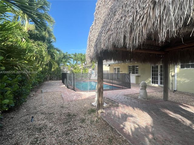 14131 SW 146th Ter, Miami, FL 33186